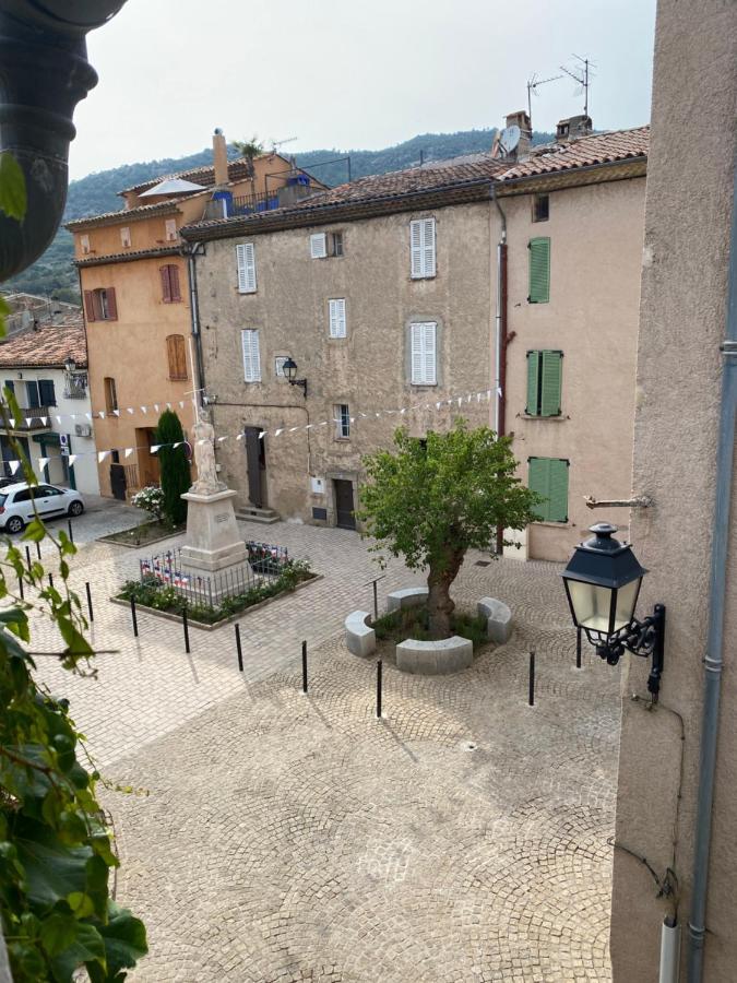 Maison Au Coeur Du Village Le Plan-de-la-Tour Luaran gambar